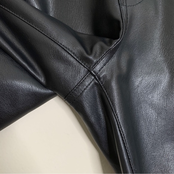 Veronica Beard Beverly Vegan Leather High Rise Skinny Flare Pant *Black* Sz 26 - Picture 6 of 16